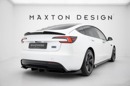 TESLA 3 2024